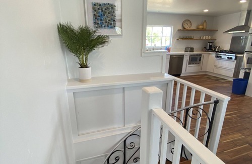 Temecula House | Private modern barn custom home, mini golf, ping pong.Best location.