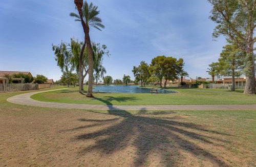 Cottonwood House | Private Putting Green & Patio: Sun Lakes Home!