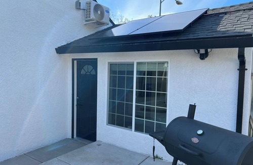 Pittsburg Apartment | Private/Relaxing New Guest House & Fast Wi-Fi