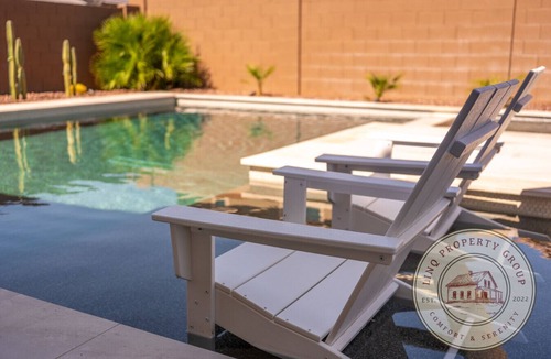 Maryvale House | Private Retreat House with Pool and Spa/Hot Tub Min from Westgate, Andretti Karting, and TWoods Golf