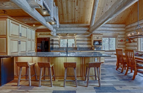 River Forest Acres House | Private Riverfront Log Cabin Retreat on 1.5 Acres, Bordering the National Forest