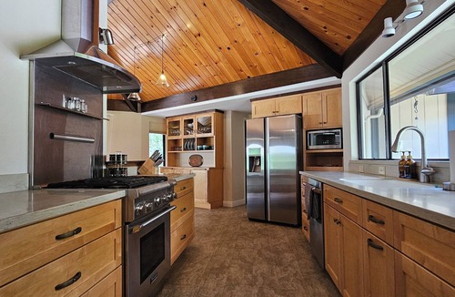 Auburn House | Private Riverfront Retreat on 4 Acres Hot Tub Near Wineries & Trails