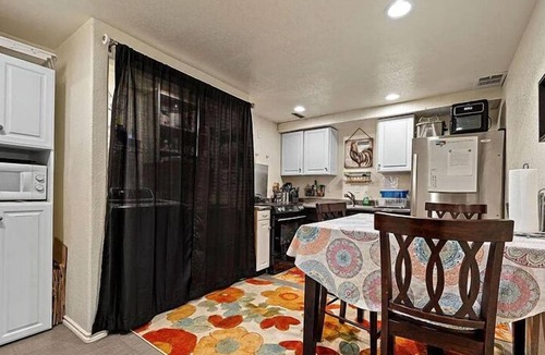Altamont House | Private Room in home with year round heated pool and hot tub.