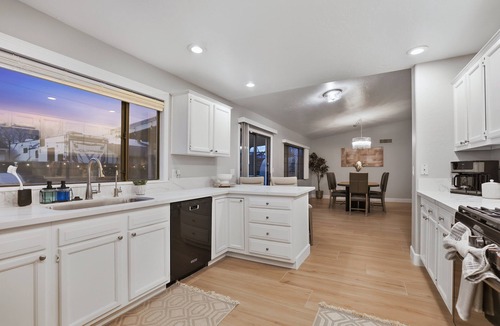 Prescott Valley Units House | Private Spa Estate: Hot Tub, Sauna, Cold Plunge + Game Room | 3BR Sleeps 8