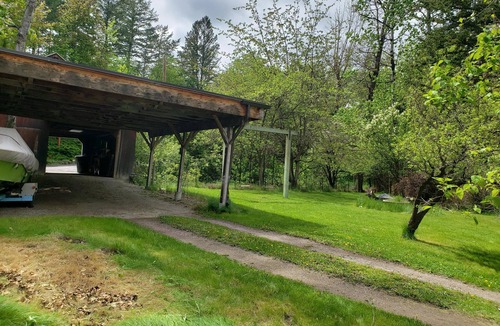 Kalispell House | Private Spacious Newly Remodeled Historic House Near Downtown Kalispell