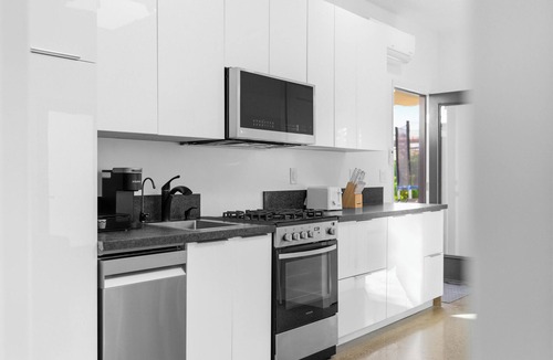 Normal Heights House | Private yard|AC|EV| Relocation| Remote work