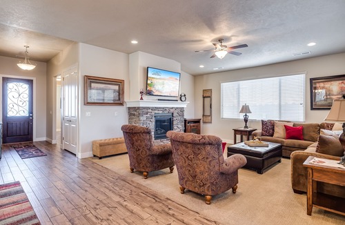 Santa Clara House | PVZ 6| Near Heated Pool * Ping Pong * Games * BBQ * Fireplace
