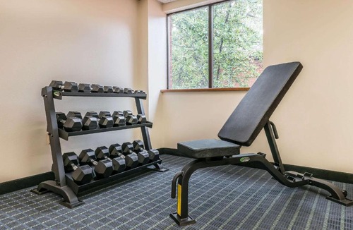 Jackson Hotel | Quality Inn Jackson