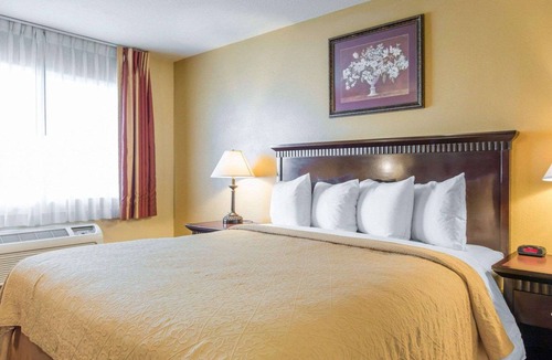 San Bernardino Hotel | Quality Inn San Bernardino - Loma Linda