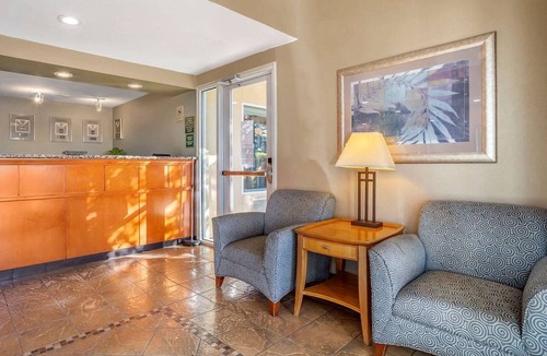 Livermore Hotel | Quality Inn & Suites