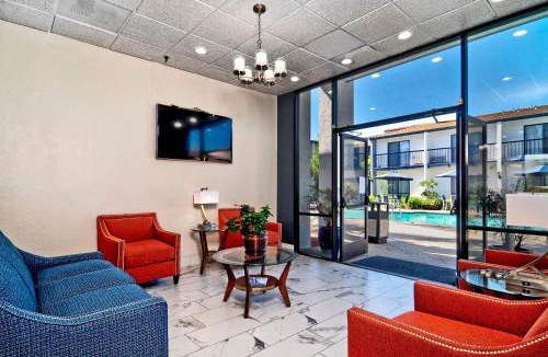 Morgan Hill Hotel | Quality Inn & Suites South San Jose - Morgan Hill