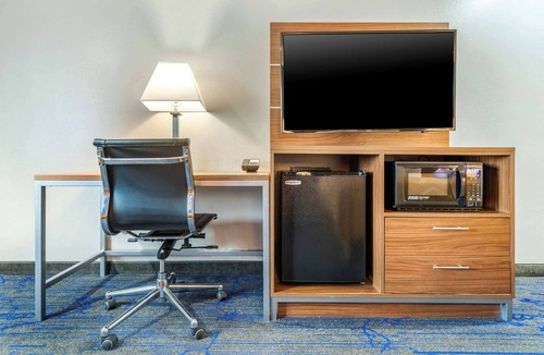 Nut Tree Hotel | Quality Inn & Suites Vacaville