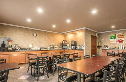 Temecula Hotel | Quality Inn Temecula Valley Wine Country