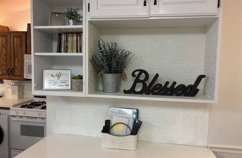 Fillmore Apartment | Quiet apartment at the mouth of meadow mountains. Located right off of i15.