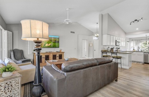 Tatum Ranch House | Quiet Convenient Location Near Hiking Shopping