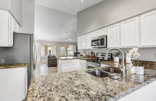 Tatum Ranch House | Quiet Convenient Location Near Hiking Shopping