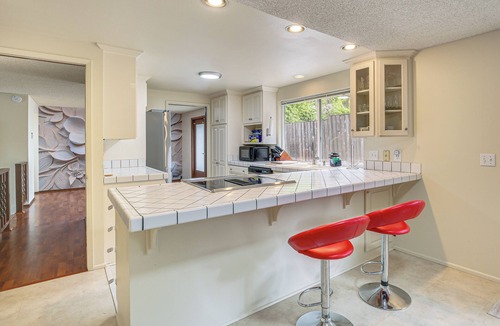 Western House | Quiet Eugene Retreat Near Mount Pisgah & UO Campus
