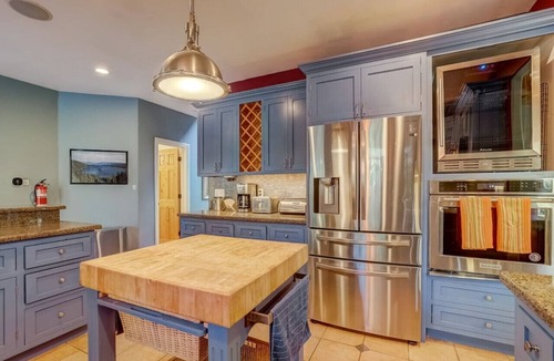 Tahoe Paradise House | Quiet Family Home with Hot Tub & Game Room