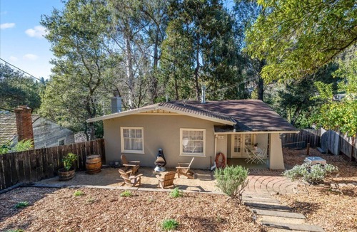 Forestland House | Quiet Montclair Hideaway