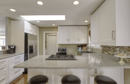 Nipomo House | Quiet relaxing home - 15 minutes to Pismo Beach. Tesla Level 2 charging on site