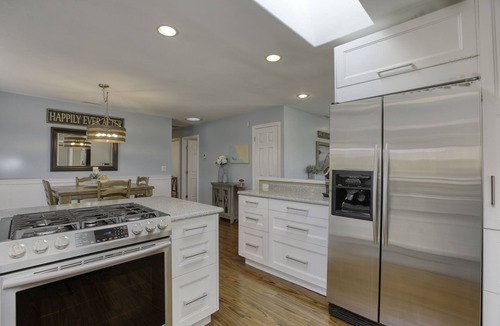 Nipomo House | Quiet relaxing home - 15 minutes to Pismo Beach. Tesla Level 2 charging on site