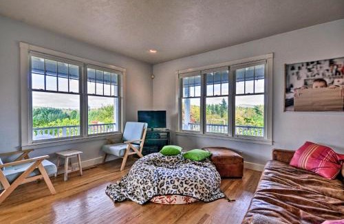 Carrolls House | Rainier Home on 20 Acres w/Blueberry Farm!