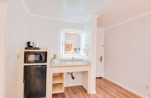 North Whisman Hotel | Ramada by Wyndham Mountain View