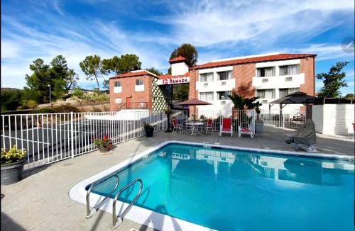 Poway Hotel | Ramada by Wyndham San Diego Poway Miramar