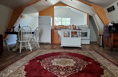 Templeton Cottage | Ranch style Country Chic get away in spectacular wine country
