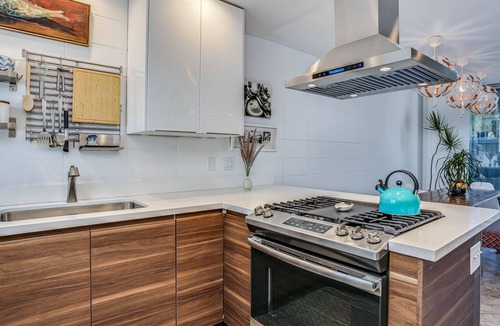 Magnesia Falls Cove Condo | Rancho Mirage Mid century A-frame bungalow 2 bedroom 2 bath. Mountain views.