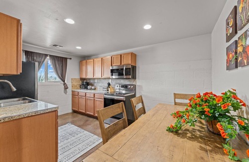 Wickenburg House | Rancho Vista Dos/horse stalls/patio/WD