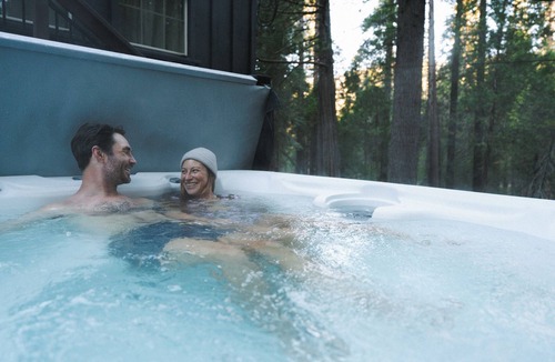 North Wawona House | Rare Stay Inside Yosemite NP: Luxury Cabin with Hot Tub, A/C, Wi-Fi