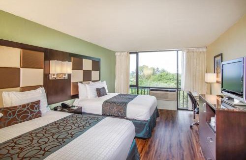 Munras Avenue Hotel | Red Lion Hotel Monterey