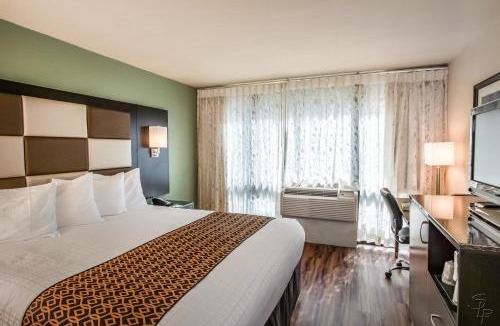 Munras Avenue Hotel | Red Lion Hotel Monterey