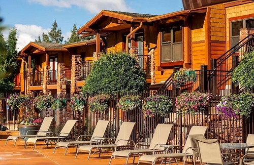 Zion National Park South Entrance Hotel | Red Rock Basecamp | 1 Unit | 0.7 Miles to Zion Nature Center and Main Shuttle Hu
