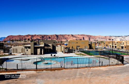 St. George House | Red Rock Vista