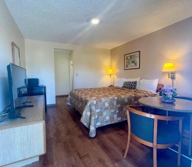 Lakeport Hotel | Regency Inn Lakeport