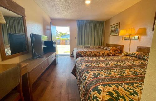 Lakeport Hotel | Regency Inn Lakeport