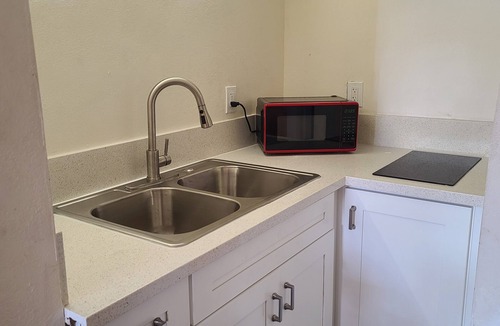 El Cajon Hotel | Relax Inn And Suites