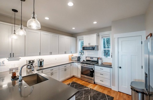 Lincoln City House | Relaxing Coastal Haven, Forest Trails, Ocean Views