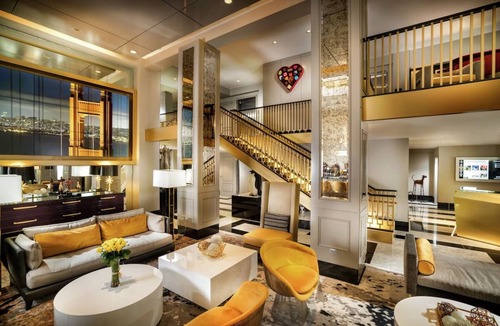 Theater District Hotel | Relaxing Couple Stay w/Access to Union Square