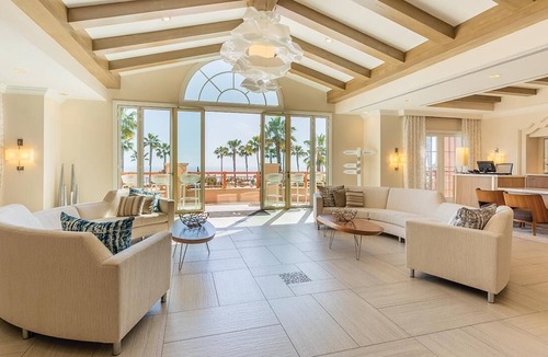 Newport Coast Hotel | Relaxing Oceanview getaway minutes from Disneyland