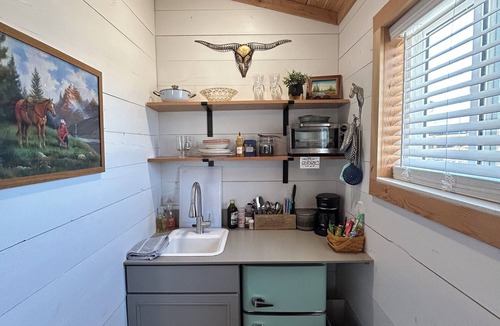 Custer County House | Relaxing Rustic Barndominium with Mountain View’s in Challis Idaho
