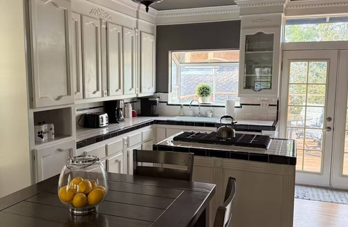 Folsom House | Remodeled Historic Folsom Craftsman House - Pool - Walk to Sutter St
