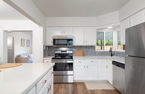 Harrison Acres House | Remodeled Historic Home w/Cowboy Pool - Centrally Located & Pet Friendly!