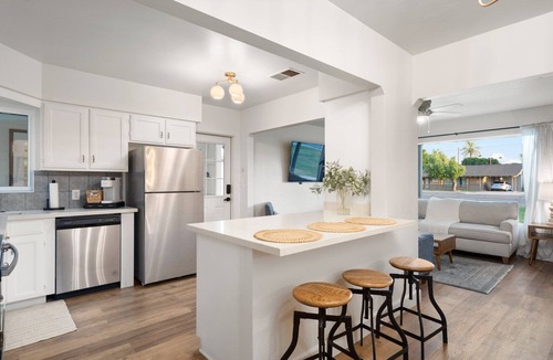 Harrison Acres House | Remodeled Historic Home w/Cowboy Pool - Centrally Located & Pet Friendly!