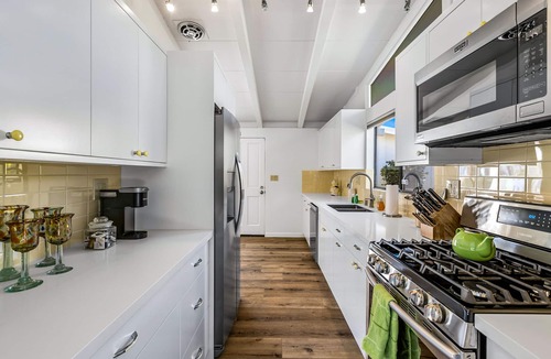 Magnesia Falls Cove House | Renovated, modern home with private pool, firepit, washer/dryer & AC