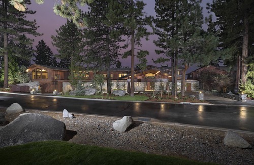 Skyland House | RENTING FOR SUMMER The Legendary Villa Harrah w/Himalayan Salt Spa & Much More!