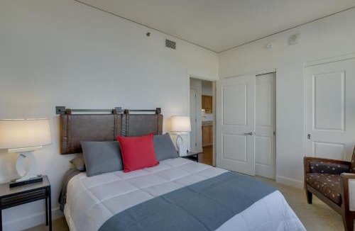 Pearl District Apartment | Renu Suites at The Burlington Portland