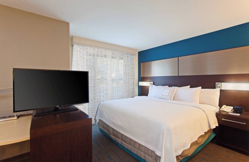 Shoreline West Hotel | Residence Inn by Marriott Palo Alto Mountain View